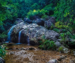 佛山 “清凉一夏·溯溪岭南小九寨，皮划艇，亲子家庭一天游